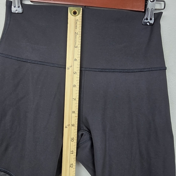 LULULEMON Athletic Leggings 28" Sheer Detailing Black Womens Size 6 Workout Yoga - Picture 7 of 8